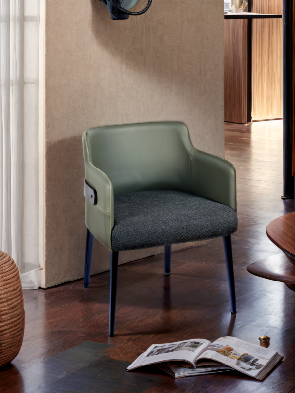 VHC-006 Exquisite Chair Showcase of Fine Craftsmanship and Design - Image 5