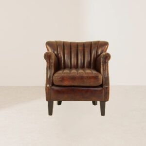 VHL-025 Vintage Brown Leather Elegant-Detail Durable Armchair